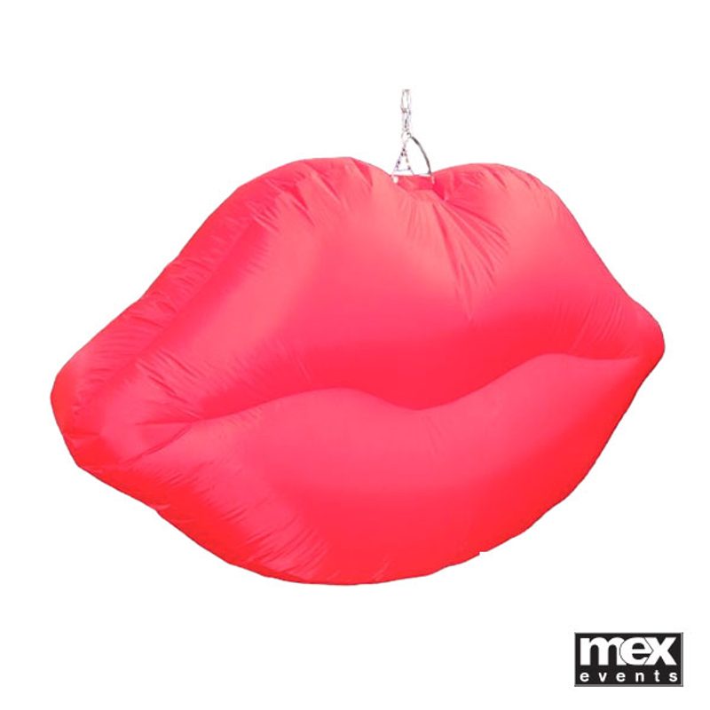 Hanging Kisses