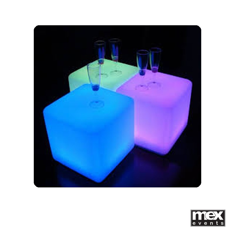 Illuminated Cubes
