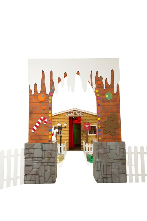 Santa's Grottos Log Cabin