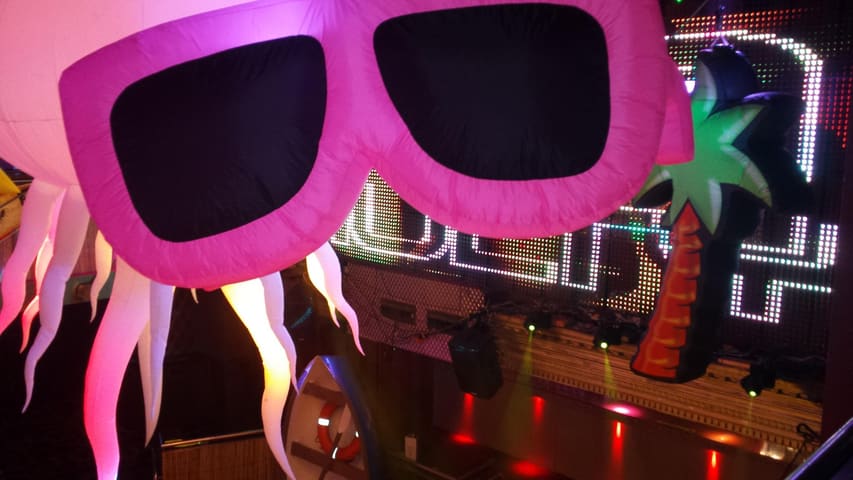 Inflatable Sunglasses