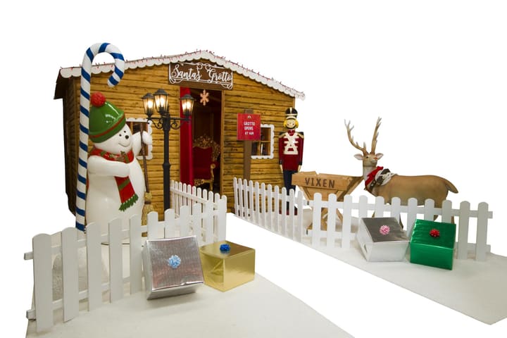 Santa's Grottos Log Cabin
