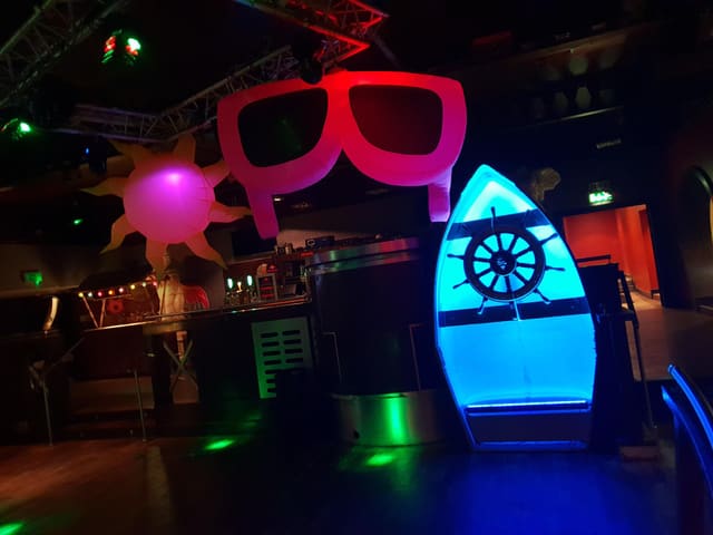 Inflatable Sunglasses